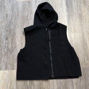 COS Black Hooded Vest M/L